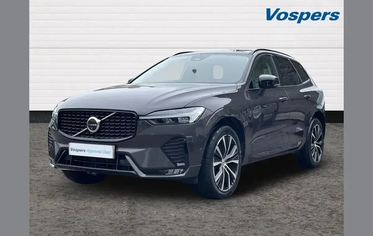 Used Volvo XC60 Plus 247 HP (181 kW) 2024 Grey SUV