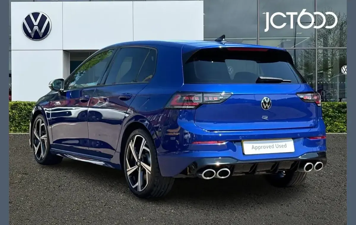 Used VW Golf VIII R 333 HP (244 kW) 2025 Blue Hatchback