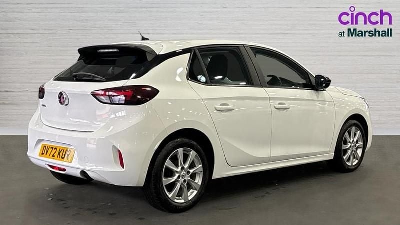Used Vauxhall Corsa Design Edition 75 HP (55 kW) 2022 White Hatchback