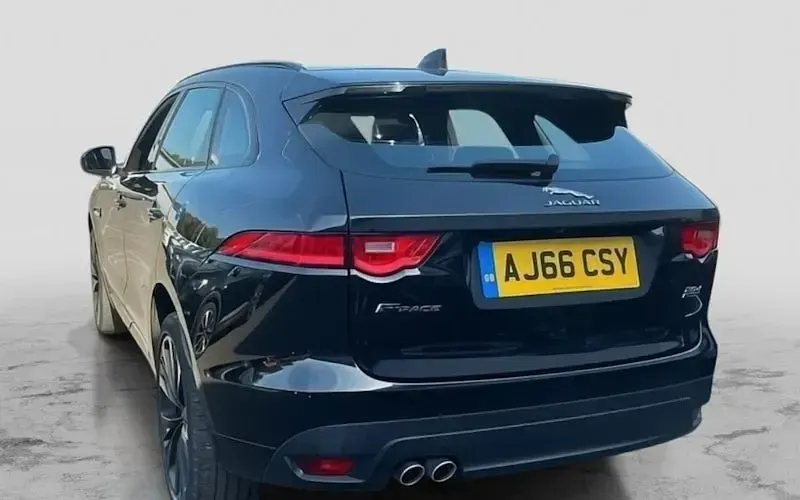Used Jaguar F-Pace R-Sport 179 HP (131 kW) 2020 SUV