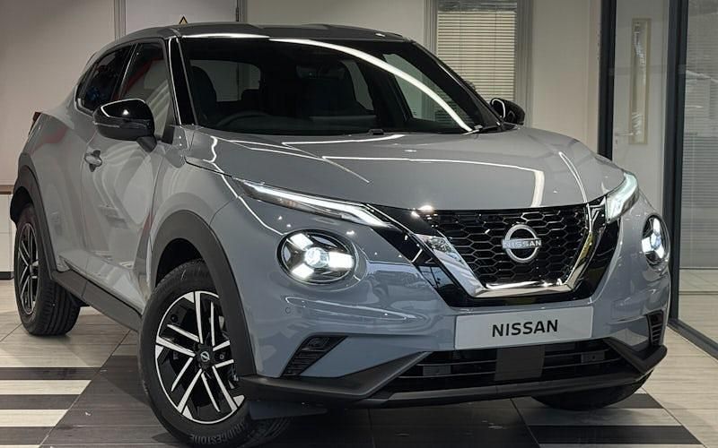 New 2025 Nissan Juke N-Connecta SUV | £24,315 (Expensive) - Image 1/4