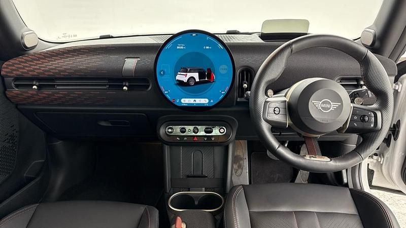 Used Mini Cooper S Hatch 201 HP (147 kW) 2024 White Hatchback