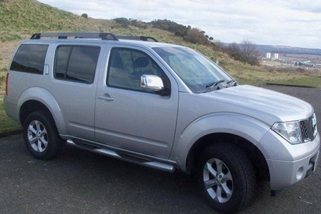 Used 2009 Nissan Pathfinder S SUV | £9,990 (Fair price) - Image 1/4