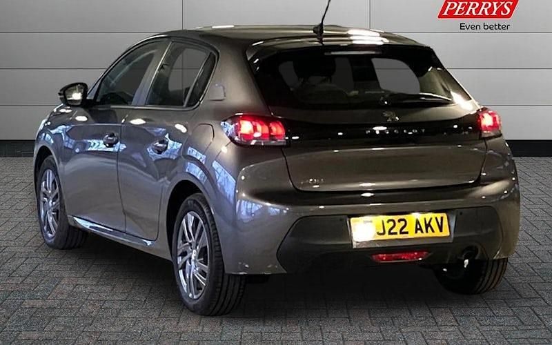 Used Peugeot 208 Active Premium 102 HP (75 kW) 2022 Hatchback