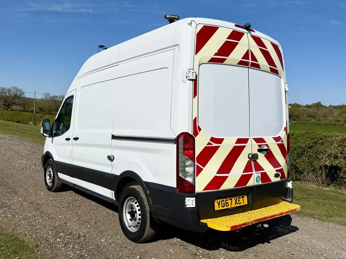 Used Ford Transit 130 HP (95 kW) 2017 White Van