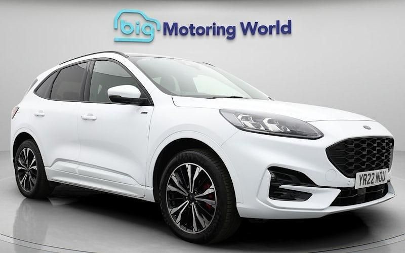 White Used 2022 Ford Kuga ST-Line X SUV | £18,800 (Super price) - Image 1/4