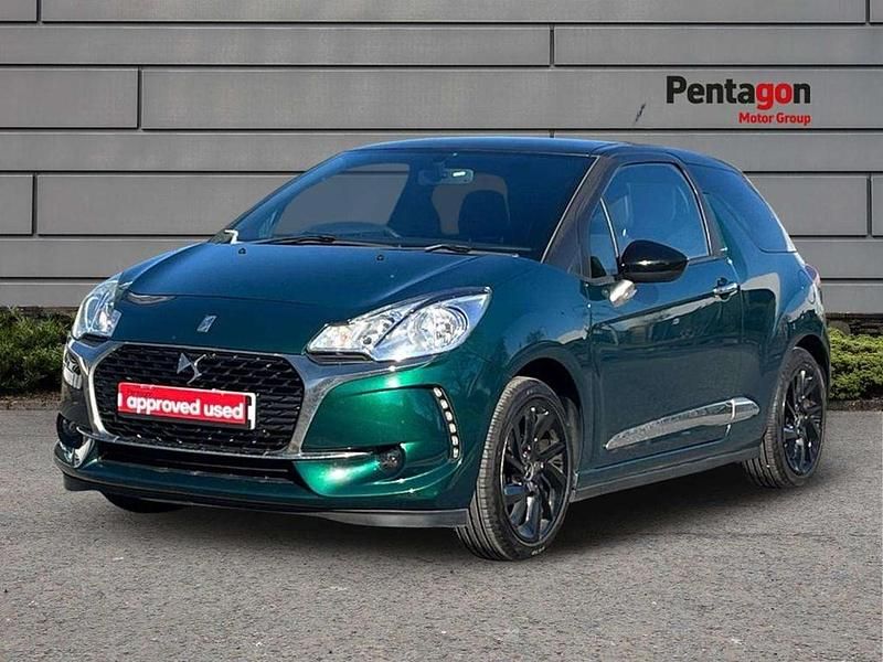 Used DS Automobiles DS3 Connected Chic 99 HP (72 kW) 2018 Green Hatchback