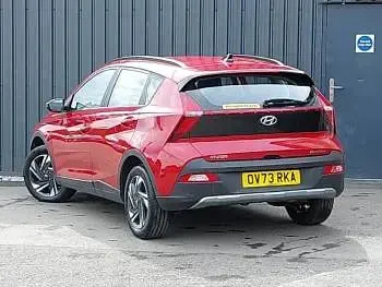 Used Hyundai Bayon SE 100 HP (73 kW) 2023 Red SUV
