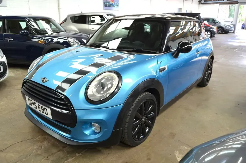 Used Mini Cooper D Hatch 2015 Blue Hatchback
