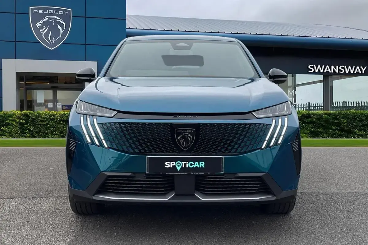 Used Peugeot 3008 Allure 143 HP (105 kW) 2025 Blue SUV