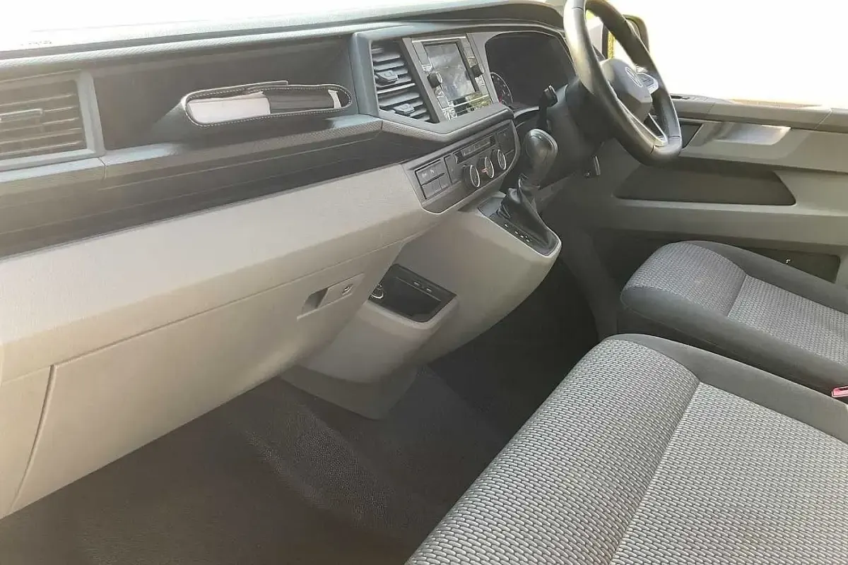 Usado VW Transporter Highline 2023 Blanco Van