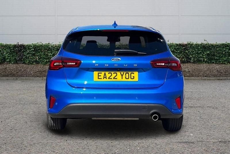 Used Ford Focus Titanium 2022 Blue Hatchback