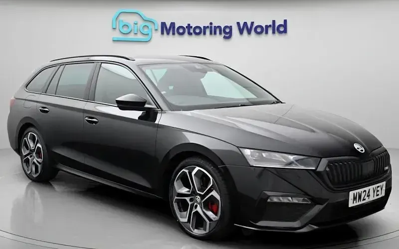 Used Skoda Octavia vRS 245 HP (180 kW) 2024 Estate
