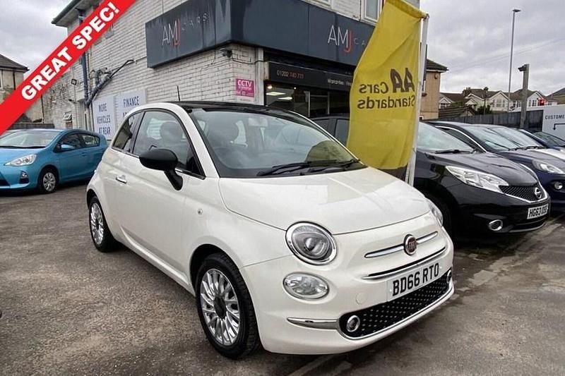 Used Fiat 500 Lounge 69 HP (50 kW) 2016 White Hatchback