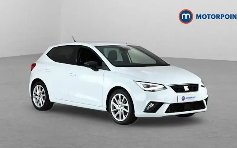 Usado Seat Ibiza FR 110 CV (80 kW) 2023 Utilitario