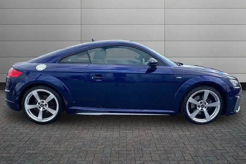 Used Audi TT S-Line 194 HP (142 kW) 2023 Navarra blue Coupe