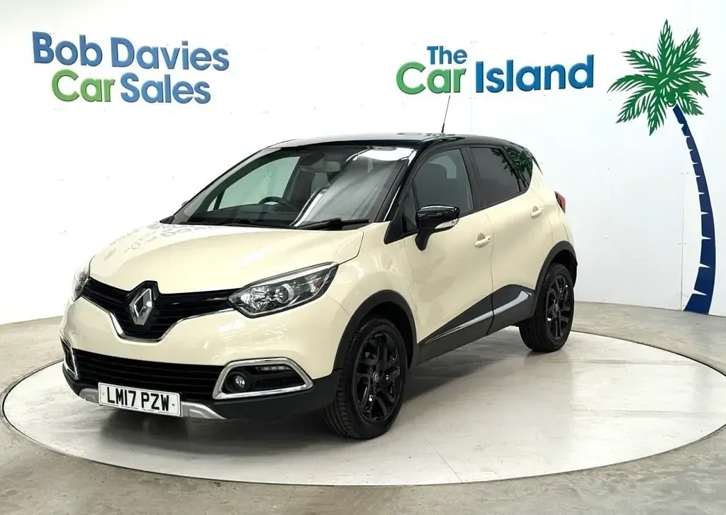 Second-hand Renault Captur Signature 90 CP (66 kW) 2017 Alb SUV