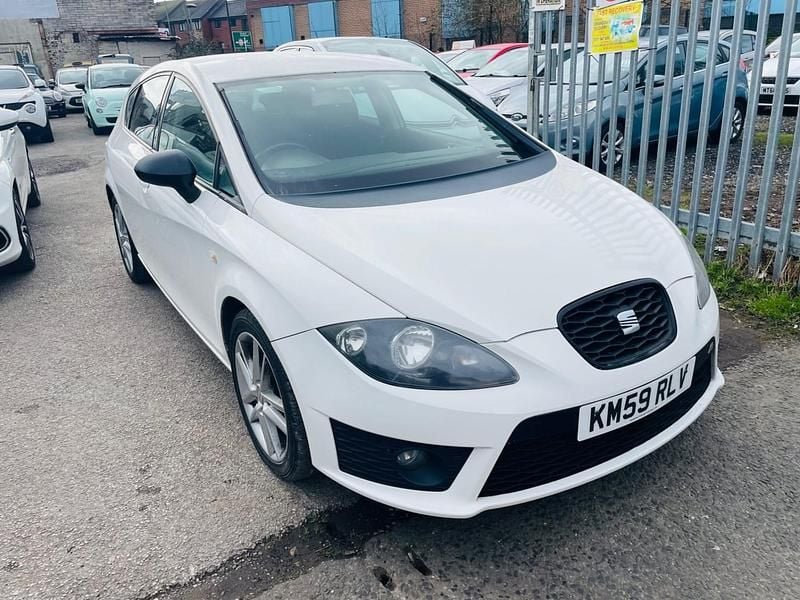 Used Seat Leon FR 2009 White Hatchback