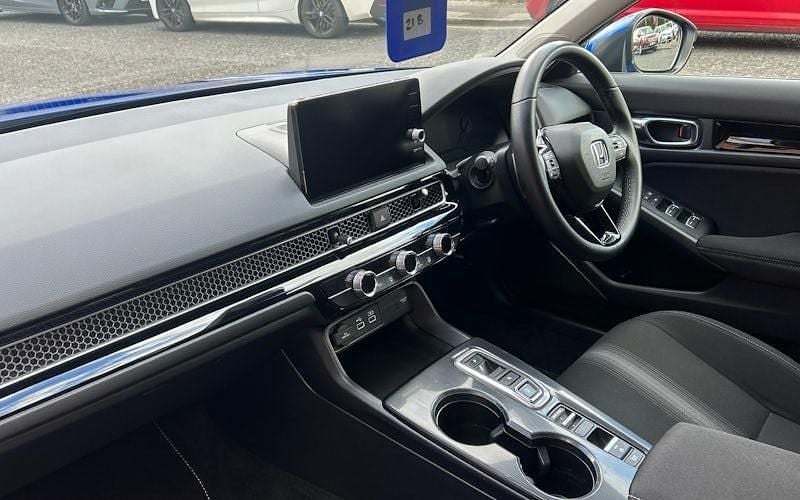 Used Honda Civic Elegance 143 HP (105 kW) 2024 Hatchback