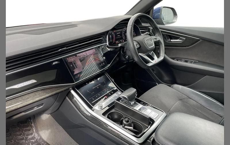 Used Audi Q8 S-Line 281 HP (206 kW) 2018 Blue SUV