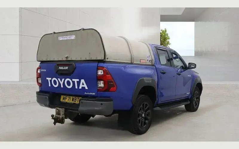 Used Toyota HiLux 204 HP (150 kW) 2024 Pickup