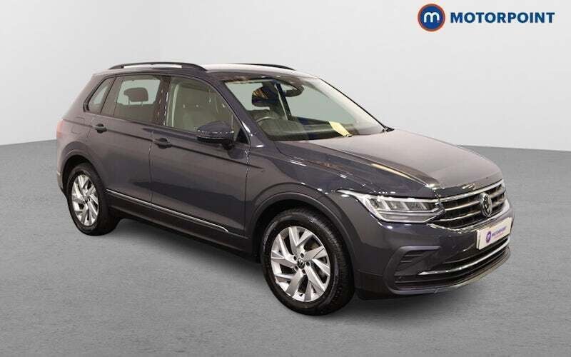 Used 2024 VW Tiguan Life SUV | £20,899 (Super price) - Image 1/4