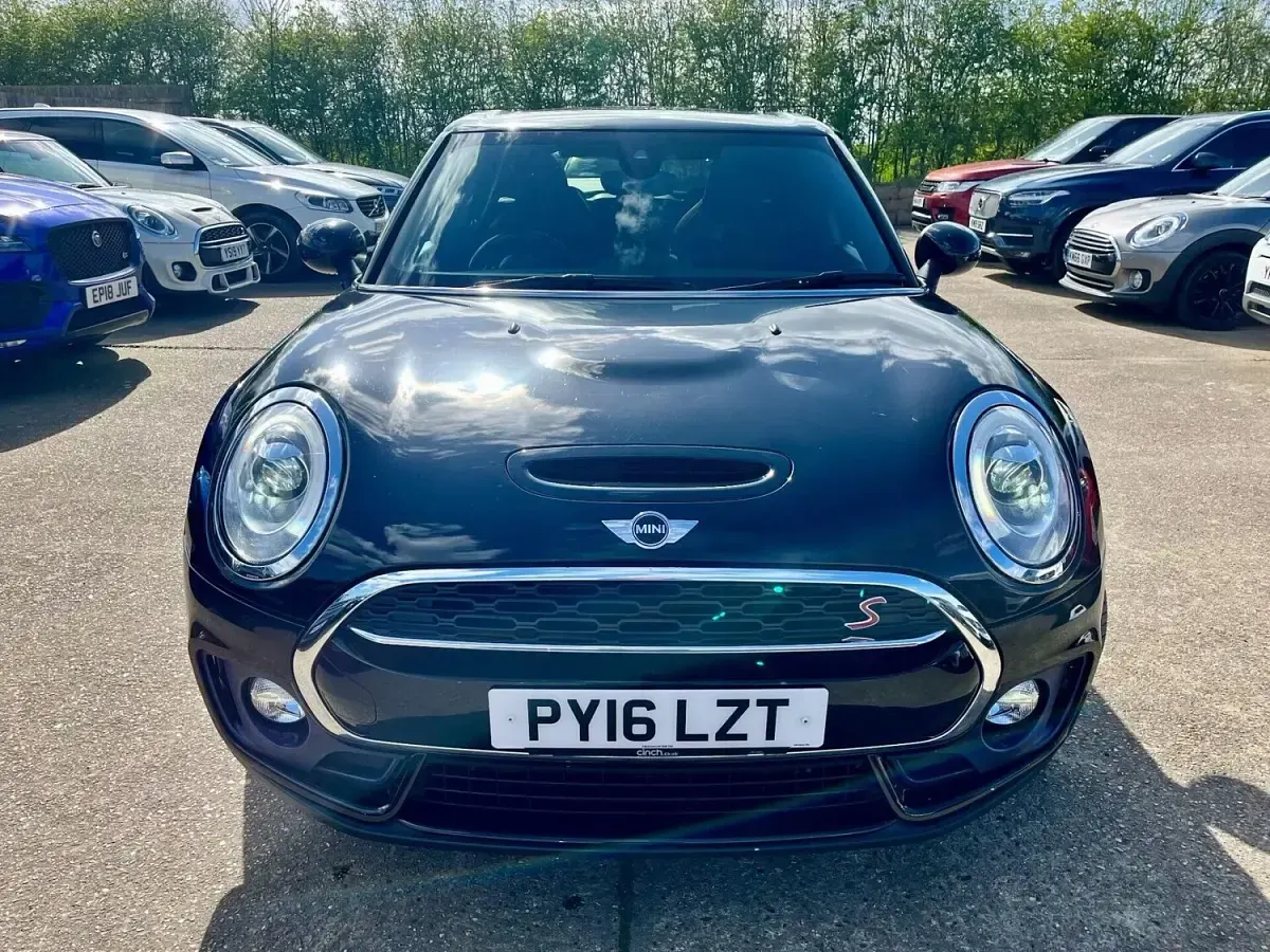 Used Mini Cooper Clubman 2016 Black Estate