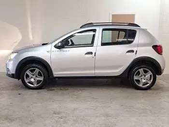 Used Dacia Sandero Ambiance 90 HP (66 kW) 2018 Silver Hatchback
