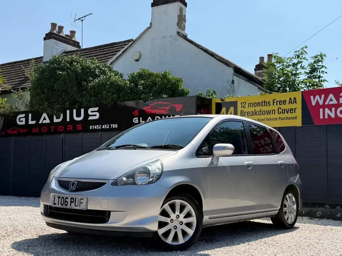 Used Honda Jazz SE 2006 Silver Hatchback