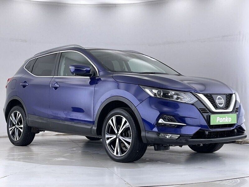 Blue Used 2017 Nissan Qashqai N-Connecta SUV | £7,290 (Fair price) - Image 1/3