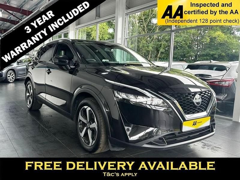 Black Used 2022 Nissan Qashqai N-Connecta SUV | £15,795 (Fair price) - Image 1/2