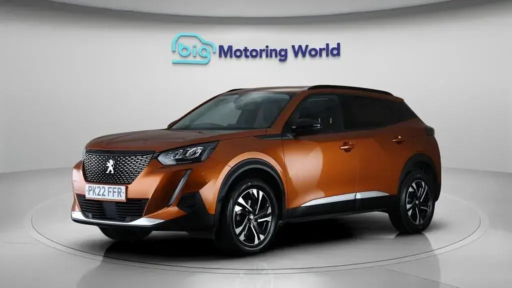 Used Peugeot 2008 Allure Premium 100 HP (73 kW) 2022 Orange SUV