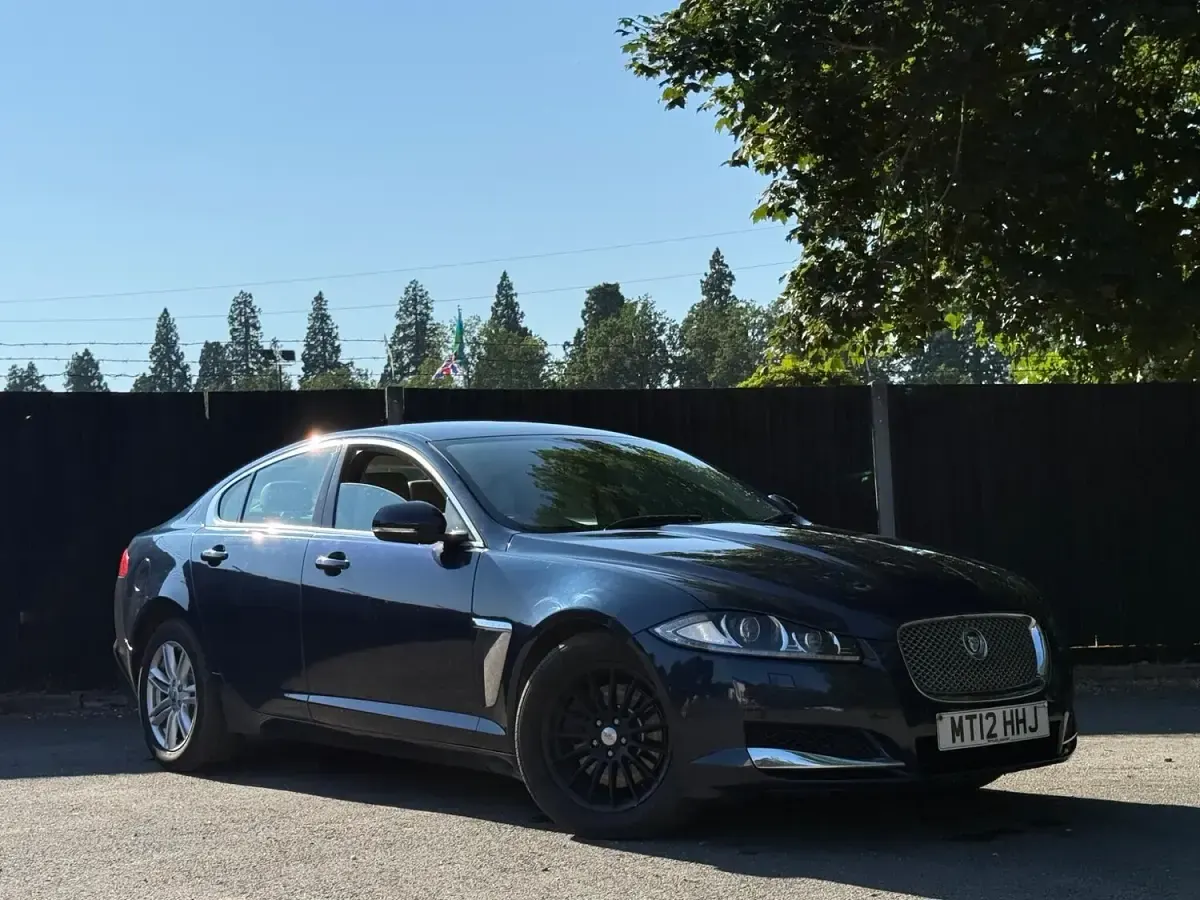 Used Jaguar XF Luxury 2012 Blue Sedan