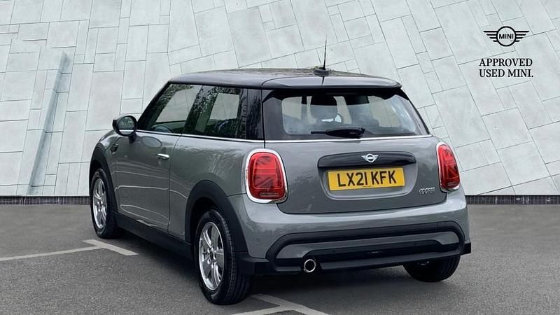 Used Mini Cooper Classic 134 HP (98 kW) 2021 Grey Hatchback