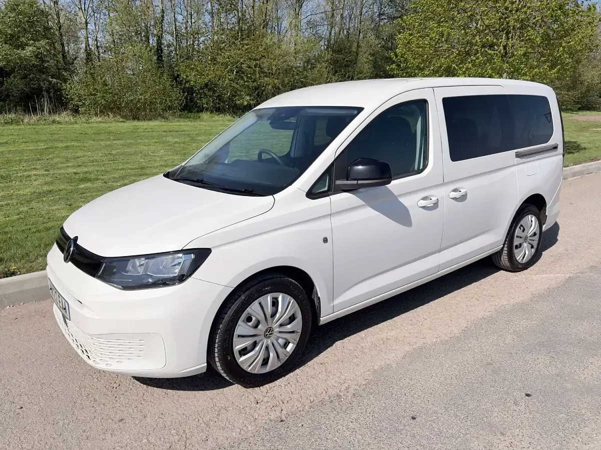 Used VW Caddy Life 122 HP (89 kW) 2022 White MPV