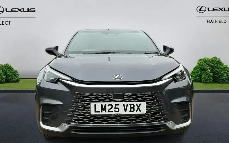 Used Lexus LBX 136 HP (100 kW) 2026 SUV