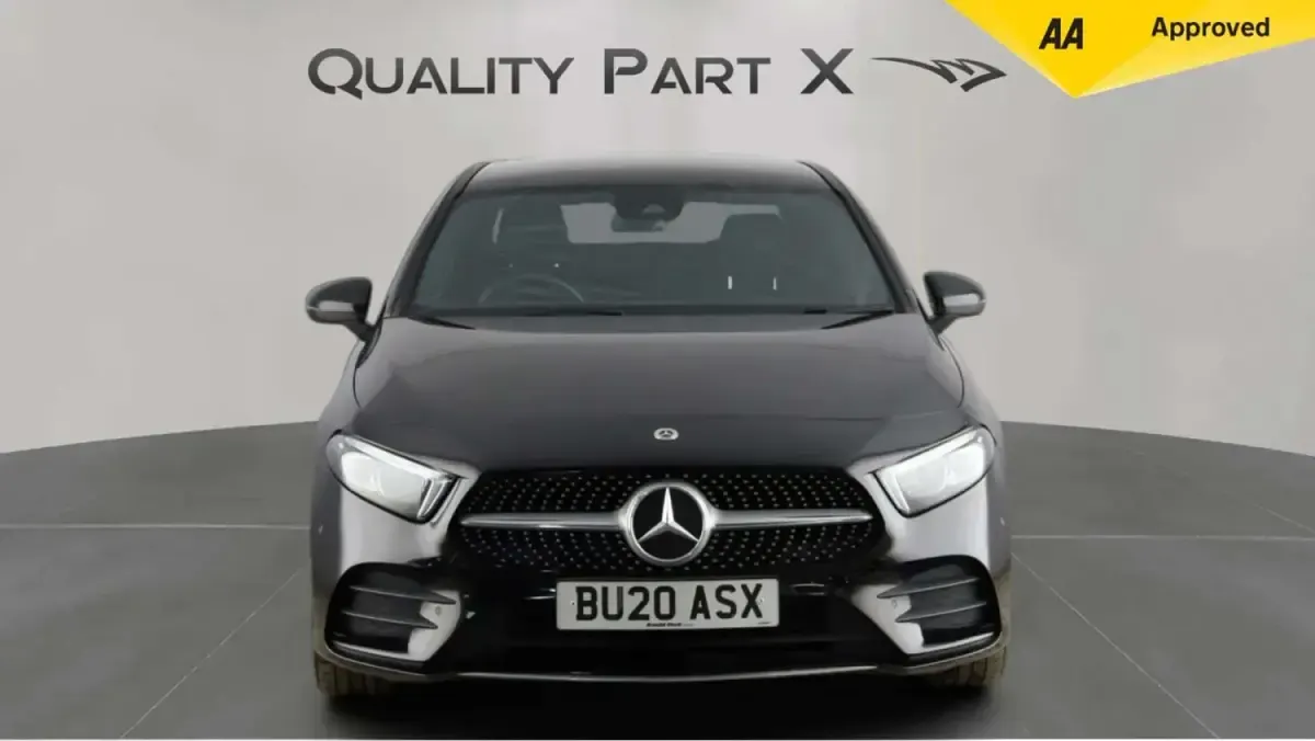 Begagnad Mercedes A200 Executive 163 HK (119 kW) 2020 Svart Sedan
