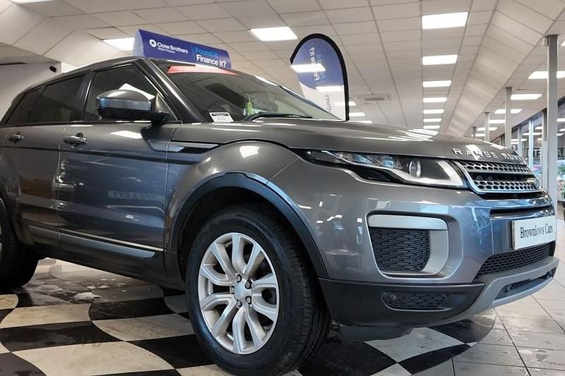 Used Land Rover Range Rover evoque SE 240 HP (176 kW) 2017 Hatchback