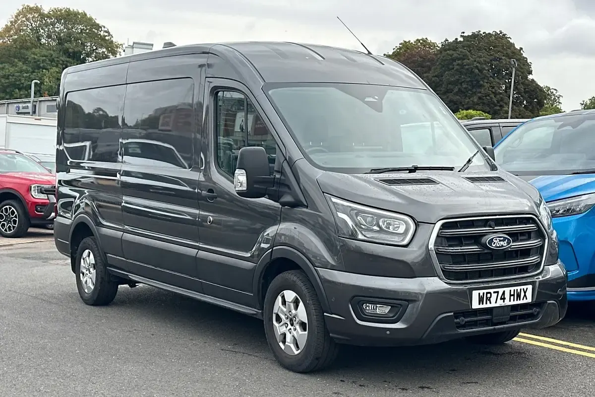 Used Ford Transit Limited 165 HP (121 kW) 2026 Van