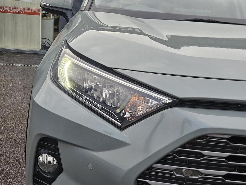 Used Toyota RAV4 Hybrid Design 219 HP (161 kW) 2020 Green SUV