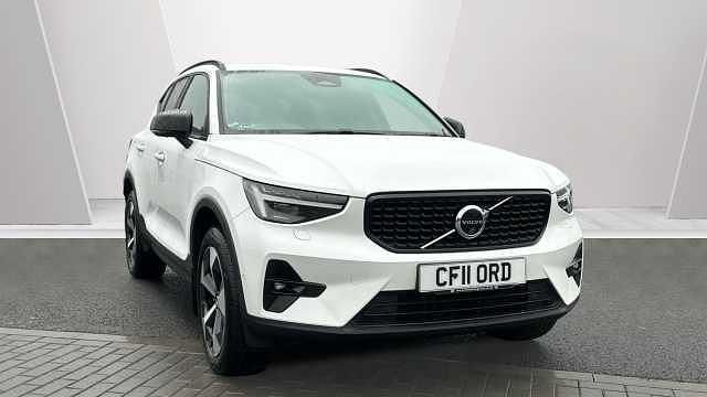 Used Volvo XC40 Ultimate 197 HP (144 kW) 2023 White SUV