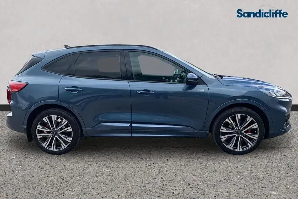 Used Ford Kuga ST-Line X 225 HP (165 kW) 2023 Blue SUV