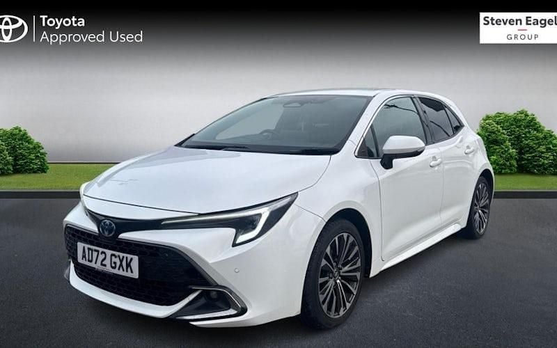 Used Toyota Corolla Design 196 HP (144 kW) 2025 Hatchback