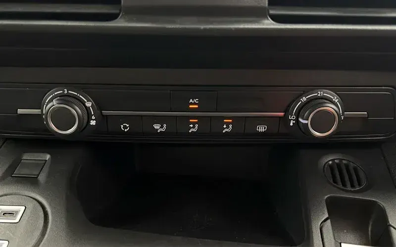 Used Citroën e-Berlingo 100 kW (136 HP) 2025 Black MPV