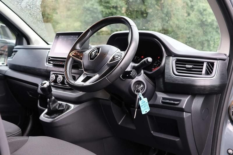 Used Renault Trafic 2022 Grey