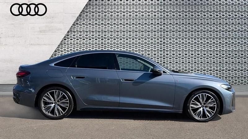 Used Audi A5 Sportback S-Line 204 HP (150 kW) 2025 Blue Hatchback