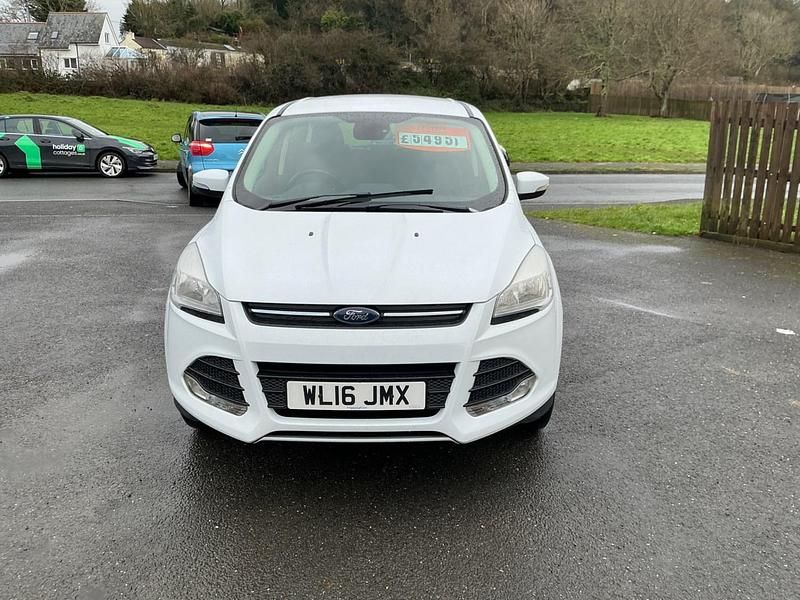 Used Ford Kuga Zetec 2016 White SUV