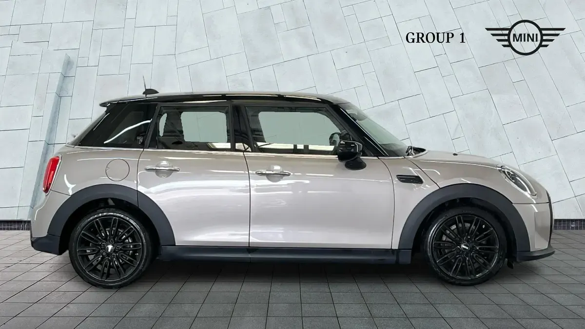 Used Mini Cooper Exclusive 136 HP (100 kW) 2022 Grey Hatchback