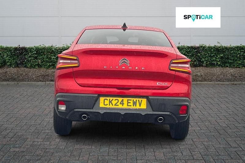 Used Citroën C4 X PureTech 127 HP (93 kW) 2024 Red SUV