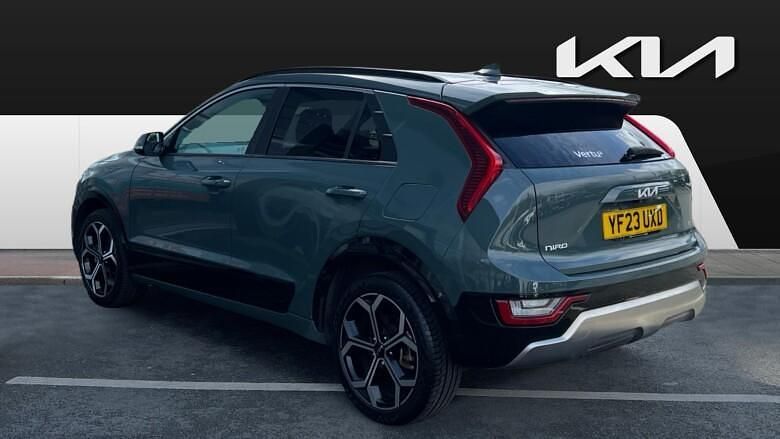 Used Kia Niro 139 HP (102 kW) 2023 Green SUV